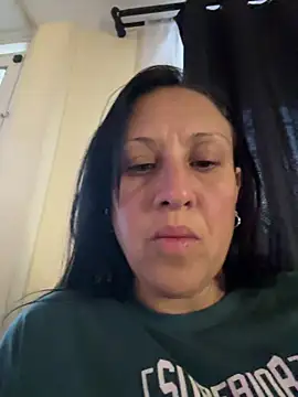 Snapshot of Cloe-Fire chatting on July 2026 11:09:01 AM Cloe-Fire online show from July 2026 11:09:01 AM