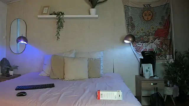 Honey Sofi online show from May 2026 11:51:01 AM