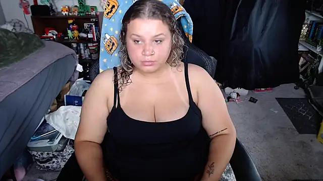 Snapshot of prettybabygurl04 chatting on May 2026 04:58:01 PM prettybabygurl04 online show from May 2026 04:58:01 PM