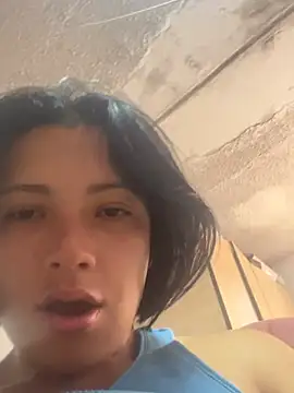Snapshot of sarita_hos chatting on May 2026 01:40:02 PM sarita hos online show from May 2026 01:40:02 PM