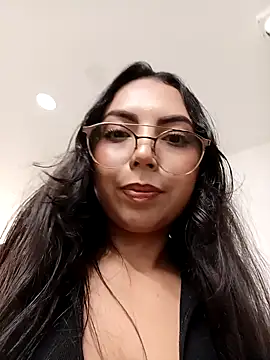 JENNIFER  03 online show from June 2026 06:19:02 PM