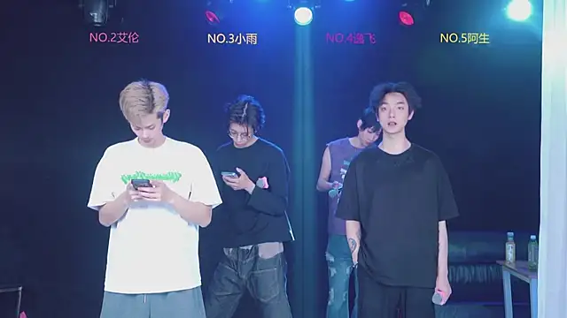 Victoryboy-101 online show from May 2026 10:44:02 PM