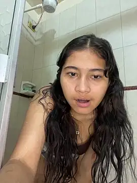 Snapshot of Xaannder chatting on May 2026 01:51:02 AM Xaannder online show from May 2026 01:51:02 AM