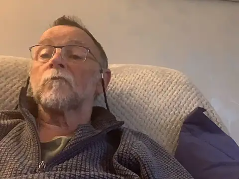 Moonraker64 online show from June 2026 07:41:01 PM