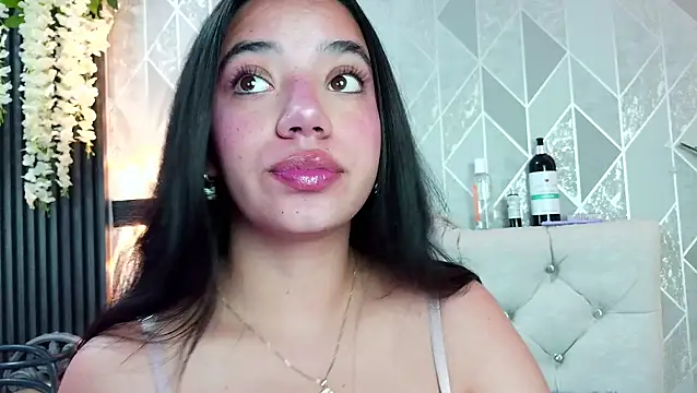 Zaira bonny online show from June 2026 03:00:01 PM