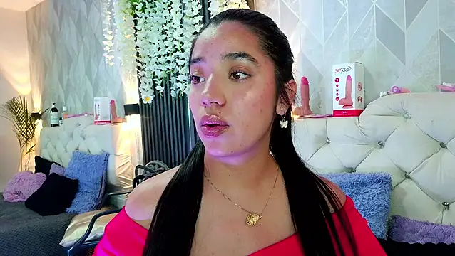 Zaira bonny online show from June 2026 08:17:01 PM