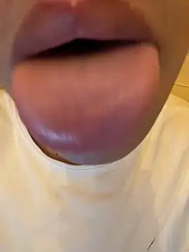 hotlips2026 online show from May 2026 12:03:01 AM