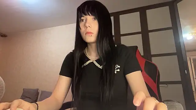 gothicq online show from May 2026 07:51:01 PM