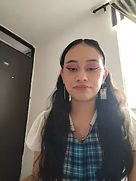 L0lita Emi12 online show from July 2026 05:24:02 PM