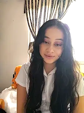 L0lita Emi12 online show from June 2026 08:20:02 PM