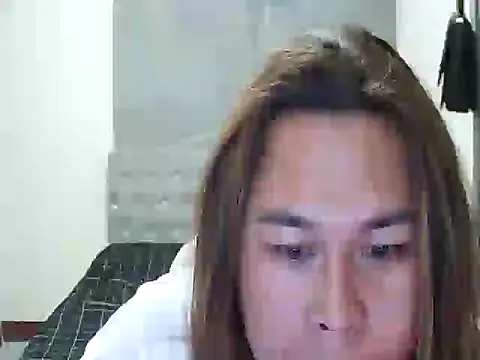 BigCockShineTs online show from May 2026 01:31:02 AM