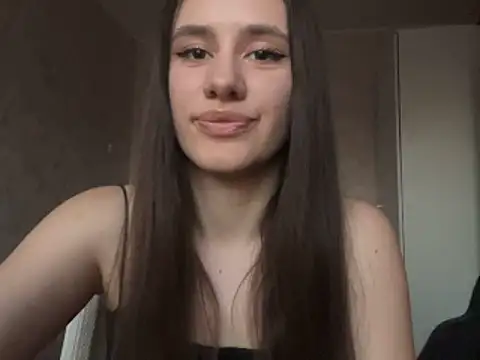 Selena Mur  online show from May 2026 01:36:02 PM