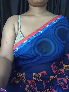 Indianaayra online show from May 2026 05:18:01 PM