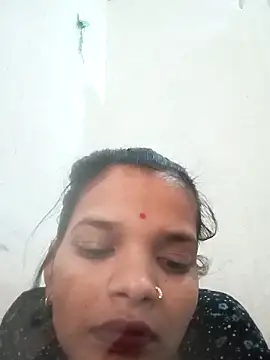 Snapshot of Student_garl_1 chatting on May 2026 06:06:01 AM Student garl 1 online show from May 2026 06:06:01 AM