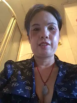 Snapshot of nidejiejie chatting on May 2026 03:47:01 AM nidejiejie online show from May 2026 03:47:01 AM
