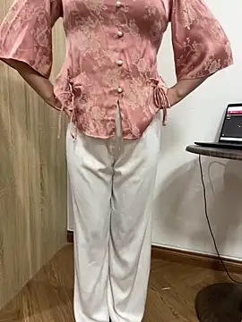 Snapshot of cherry_by chatting on June 2026 03:17:01 PM cherry by online show from June 2026 03:17:01 PM
