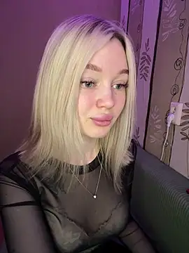 Velvet Doll  online show from May 2026 04:21:02 AM