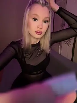 Velvet Doll  online show from May 2026 09:06:02 AM