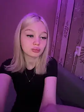 Velvet Doll  online show from June 2026 04:17:02 AM