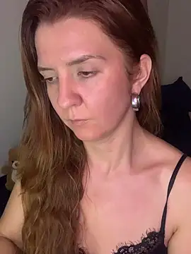 therealgingerr online show from May 2026 06:17:02 AM