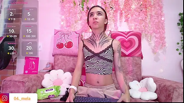 naomi femme online show from May 2026 11:27:01 AM