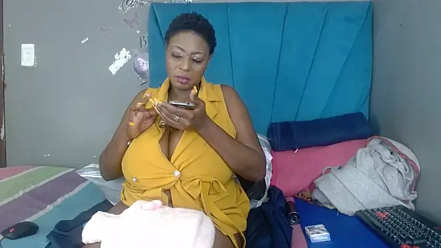 Bustyboobs1986xXx online show from June 2026 04:59:01 PM