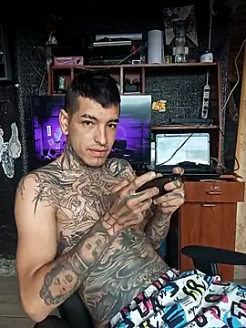 demoni0802 online show from May 2026 12:28:01 PM