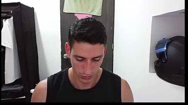 RaulRico online show from June 2026 11:10:02 PM