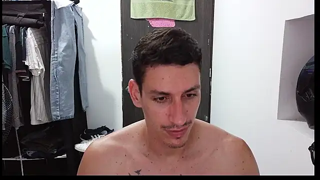 RaulRico online show from June 2026 01:05:01 AM