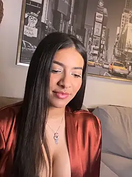 sofiaveega online show from May 2026 10:45:01 PM