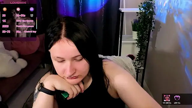 Snapshot of Ame_xCore chatting on July 2026 10:01:02 PM Ame xCore online show from July 2026 10:01:02 PM