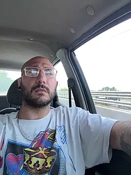 naughtybustard online show from June 2026 01:11:02 PM