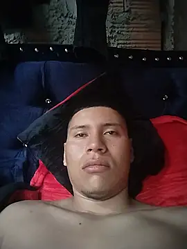 yaciel58 online show from May 2026 02:16:02 PM