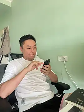 mrcake666 online show from August 2026 01:10:02 AM