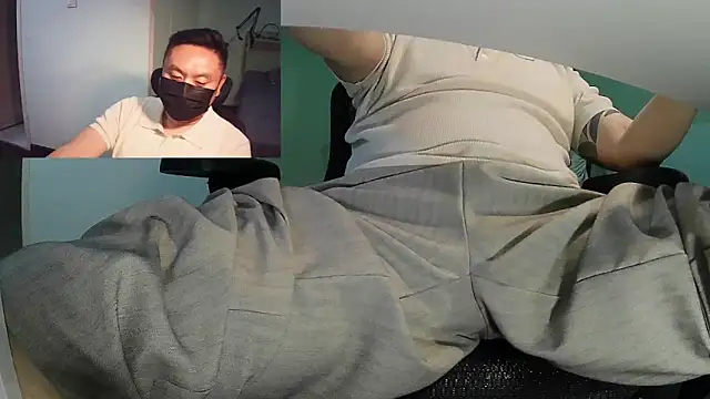 Snapshot of mrcake666 chatting on May 2026 04:38:02 PM mrcake666 online show from May 2026 04:38:02 PM