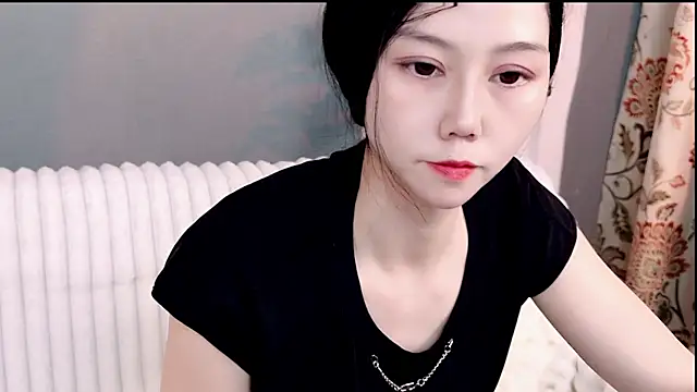 Lovelovelove698 online show from May 2026 02:14:01 AM