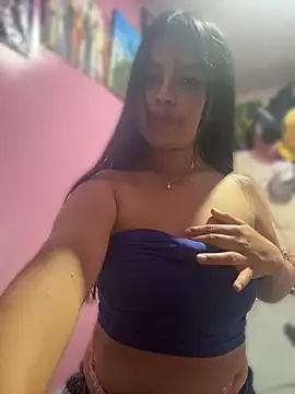 Snapshot of Hanna_Beauty chatting on July 2026 11:59:02 PM Hanna Beauty online show from July 2026 11:59:02 PM