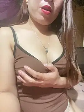Snapshot of Poppy_dogy chatting on June 2026 01:28:02 AM Poppy dogy online show from June 2026 01:28:02 AM
