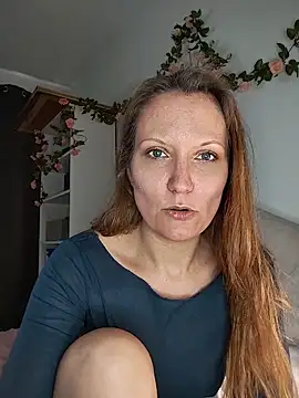 Snapshot of Candy_Cougar chatting on June 2026 07:02:01 AM Candy Cougar online show from June 2026 07:02:01 AM