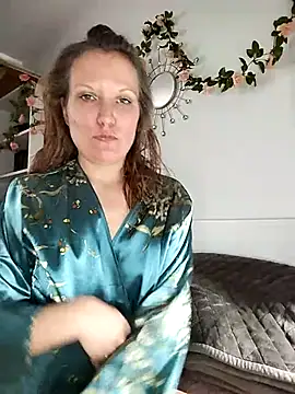 Candy Cougar online show from July 2026 06:56:02 AM
