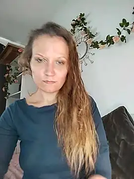 Candy Cougar online show from July 2026 07:04:02 AM