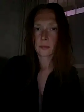 MillaSmileX online show from May 2026 06:35:01 PM