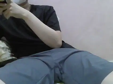 Zineyy online show from June 2026 03:45:01 PM