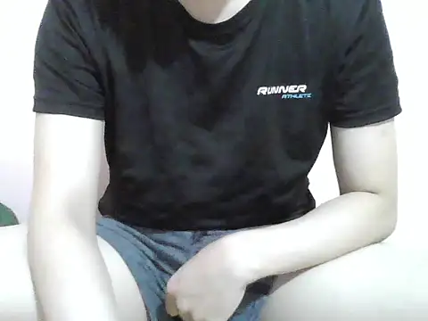 Zineyy online show from June 2026 03:38:02 PM