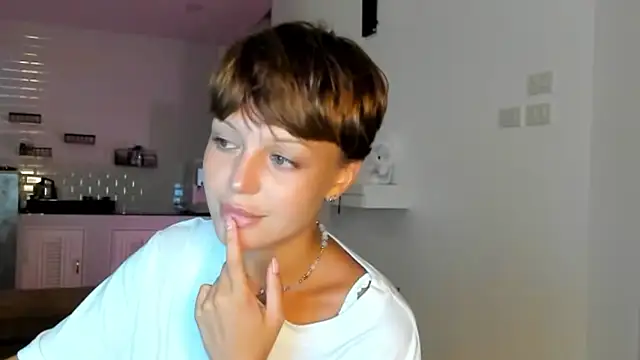 DollieRush online show from June 2026 03:07:01 PM