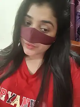 Joya-02 online show from May 2026 10:05:01 PM