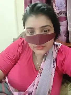 Joya-02 online show from May 2026 07:44:02 PM