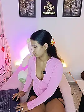 Raven stonee01 online show from June 2026 12:31:01 AM