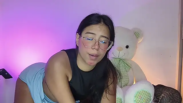 Raven stonee01 online show from July 2026 12:21:01 AM