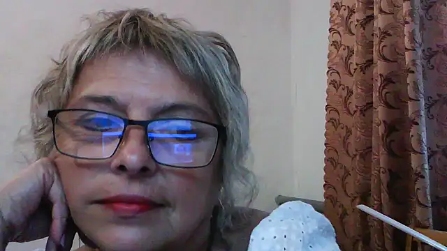 Snapshot of ElizabethGorden chatting on July 2026 04:58:01 PM ElizabethGorden online show from July 2026 04:58:01 PM